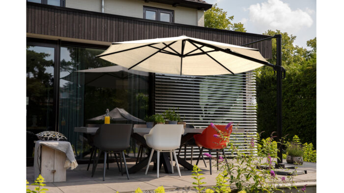 Parasol przeciwsloneczny 360 COOLFIT  Zlamana biel  350 cm